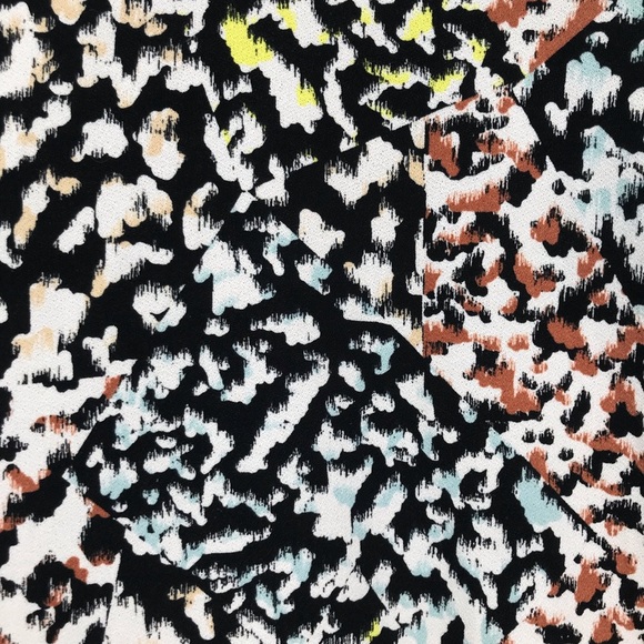 Christian Siriano Abstract Print Stretch Dress - Picture 4 of 6